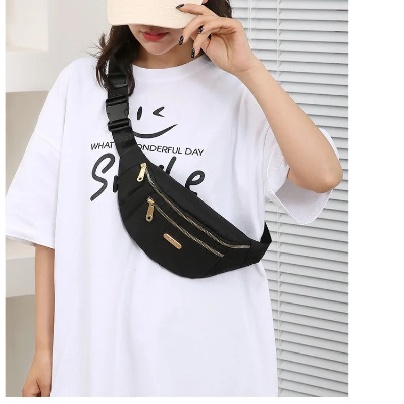 Korean Casual Oxford Cloth Messenger Bag Anti Splashing For Outdoor Travel